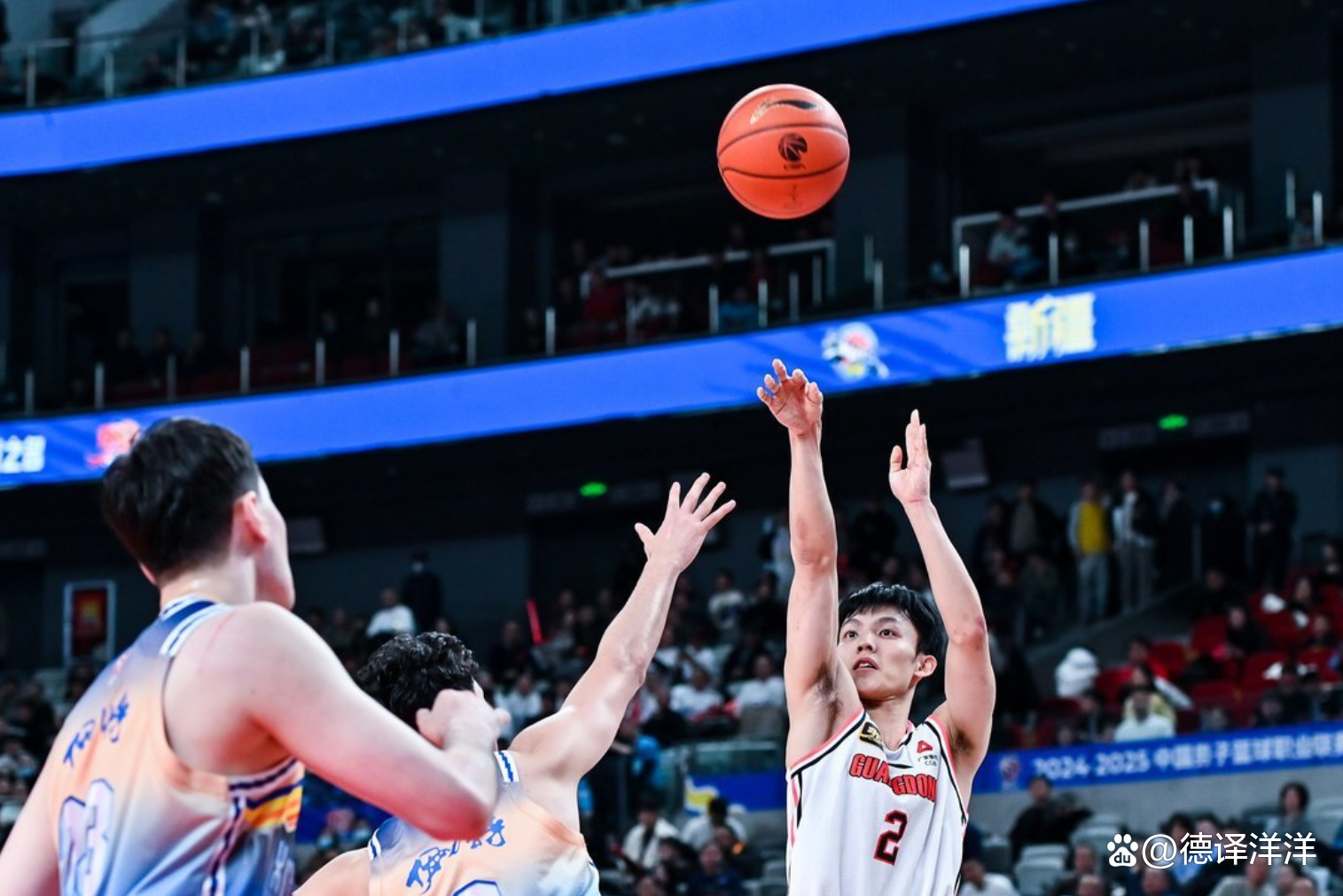 关于广东男篮取得一骑绝尘的胜利,胜券在握的信息 关于广东男篮取得一骑绝尘的胜利,胜券在握的信息